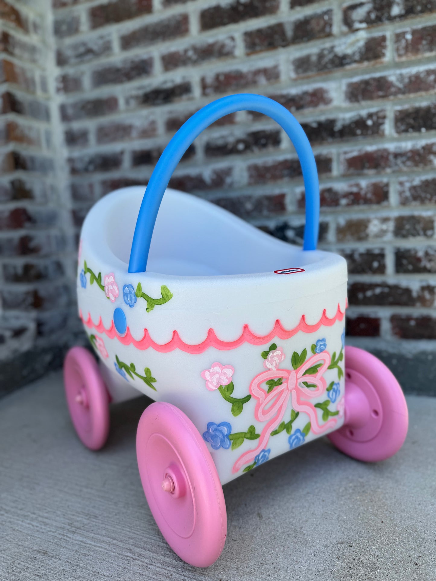 Custom Painted Carriage