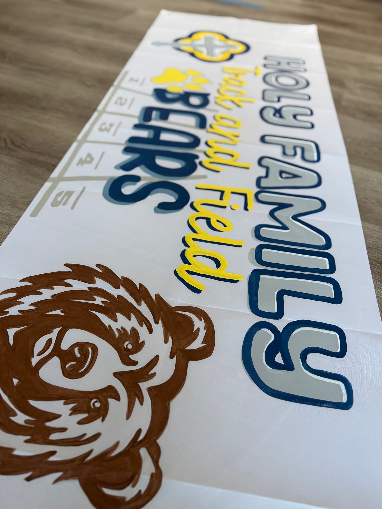 CUSTOM SCHOOL PAINTED BANNERS